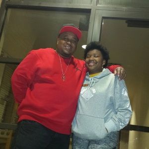 Meet your Posher, Raymond